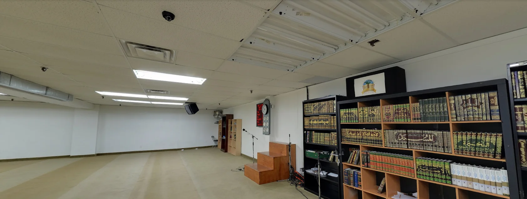 Exterior view of The Quran and Sunnah Society of Canada Masjid Scarborough building
